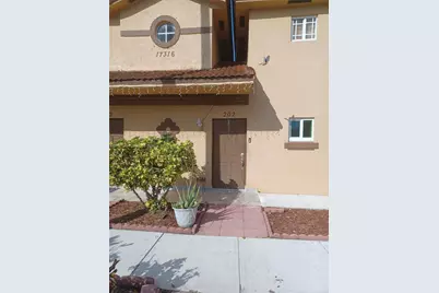 17316 NW 74th Ave #202, Hialeah, FL 33015 - Photo 1