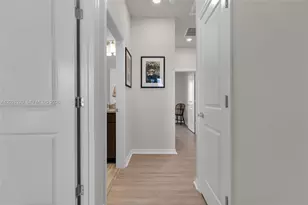 4810 Eucalyptus Dr, Hollywood, FL 33021 - Photo 8