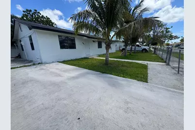 15023 SW 302nd Ter, Homestead, FL 33033 - Photo 4