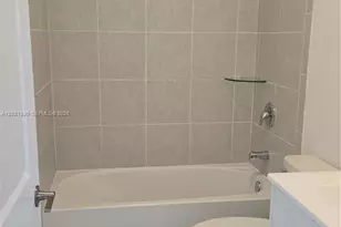 713 SE 13th St Cir, Homestead, FL 33034 - Photo 16