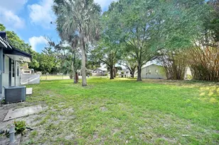511 S 11th St, Fort Pierce, FL 34950 - Photo 34