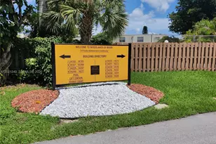 14333 Memorial Hwy, Miami, FL 33161 - Photo 22
