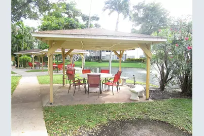 5111 W Oakland Park Blvd #301, Lauderdale Lakes, FL 33313 - Photo 10