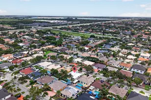 8892 NW 167th St, Miami Lakes, FL 33018 - Photo 68