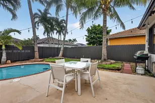 8892 NW 167th St, Miami Lakes, FL 33018 - Photo 52