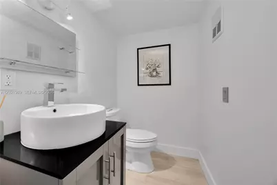 2960 Day Ave #3201, Miami, FL 33133 - Photo 4