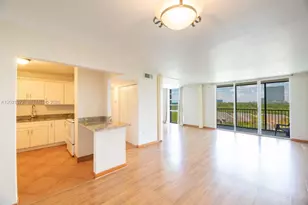 2500 NE 135th St, North Miami, FL 33181 - Photo 4