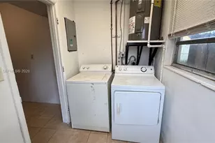 4940 SW 28th Terrace, Dania Beach, FL 33312 - Photo 6