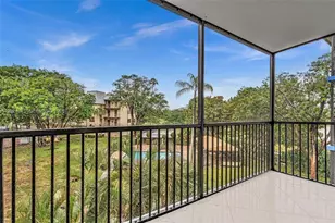 5961 N Falls Cir Dr, Lauderhill, FL 33319 - Photo 20