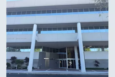 290 NW 165th St #M500, Miami, FL 33169 - Photo 2