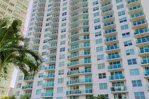 31 SE 5th St, Miami, FL 33131 - Photo 30