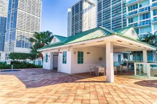 31 SE 5th St, Miami, FL 33131 - Photo 26