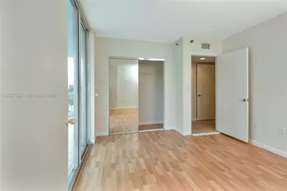5900 Collins Ave #408, Miami Beach, FL 33140 - Photo 18