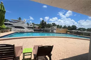 2020 NE 135th St, North Miami, FL 33181 - Photo 2