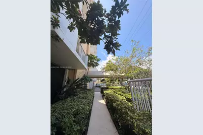 2020 NE 135th St #310, North Miami, FL 33181 - Photo 8