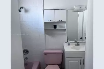 528 Meridian Ave #503, Miami Beach, FL 33139 - Photo 10