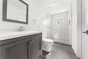 19601 SW 187th Ave, Miami, FL 33187 - Photo 24
