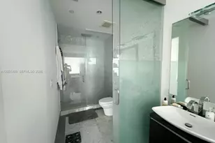 200 Biscayne Blvd Way, Miami, FL 33131 - Photo 20