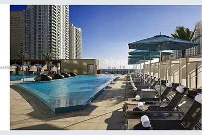 200 Biscayne Boulevard Way #5004, Miami, FL 33131 - Photo 10