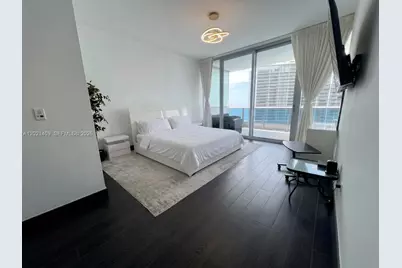200 Biscayne Boulevard Way #5004, Miami, FL 33131 - Photo 16