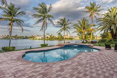 19361 NW 8th St, Pembroke Pines, FL 33029 - Photo 6