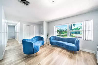 4360 NW 32nd Ct, Lauderdale Lakes, FL 33319 - Photo 10