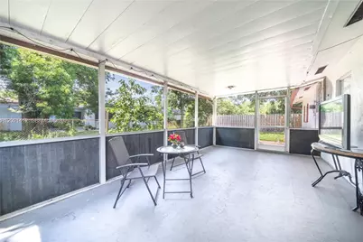 4360 NW 32nd Ct, Lauderdale Lakes, FL 33319 - Photo 16