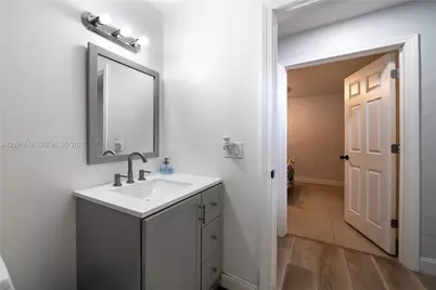 4360 NW 32nd Ct, Lauderdale Lakes, FL 33319 - Photo 18