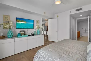50 Biscayne Blvd, Miami, FL 33132 - Photo 18