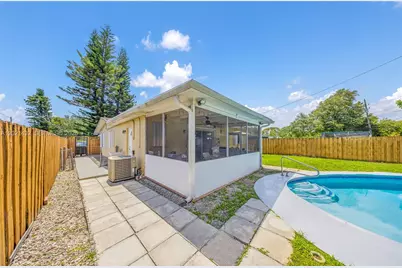 304 SW 68th Ave, Pembroke Pines, FL 33023 - Photo 28