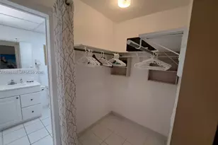 201 178th Dr, Sunny Isles Beach, FL 33160 - Photo 16