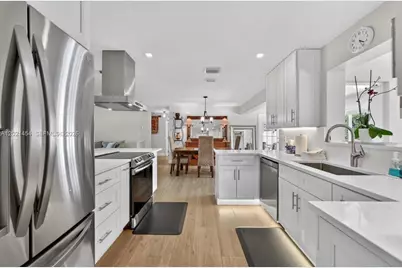 164 NE 30th St, Wilton Manors, FL 33334 - Photo 26