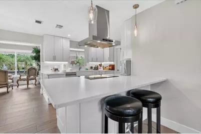 164 NE 30th St, Wilton Manors, FL 33334 - Photo 18