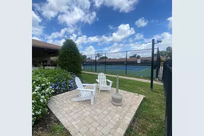 8015 SW 21st Ct, Davie, FL 33324 - Photo 2