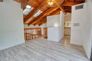 8015 SW 21st Ct, Davie, FL 33324 - Photo 22
