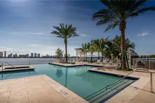 17301 Biscayne Blvd, North Miami Beach, FL 33160 - Photo 46