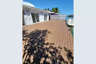 7707 Hawthorne Ave, Miami Beach, FL 33141 - Photo 6