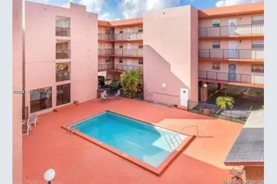 6175 W 20th Ave #309, Hialeah, FL 33012 - Photo 12