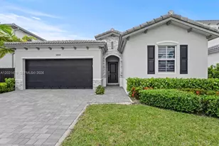 14884 SW 162nd St, Miami, FL 33187 - Photo 1
