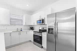 14884 SW 162nd St, Miami, FL 33187 - Photo 10