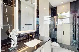 8350 Royal County Down Rd, Boca Raton, FL 33434 - Photo 18