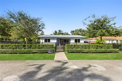8910 NE 9th Ct, Miami, FL 33138 - Photo 40