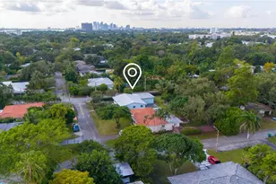 8910 NE 9th Ct, Miami, FL 33138 - Photo 28