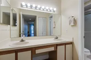 1420 Sheridan St, Hollywood, FL 33020 - Photo 18