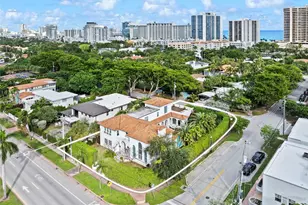 2501 Pine Tree Dr, Miami Beach, FL 33140 - Photo 46