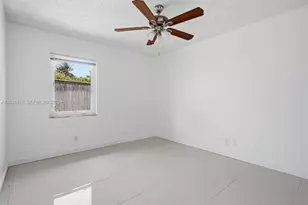 7434 Thatcher Ave, Lake Worth, FL 33462 - Photo 14