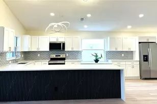 116 W Bayridge Dr, Weston, FL 33326 - Photo 2