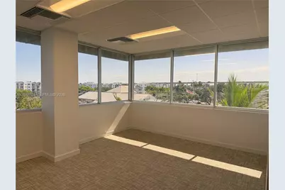 290 NW 165th St #PH-5C, Miami, FL 33169 - Photo 6
