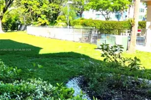 9159 SW 77th Ave, Miami, FL 33156 - Photo 12