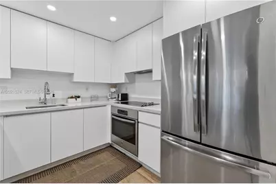 2301 Collins Ave #415, Miami Beach, FL 33139 - Photo 18